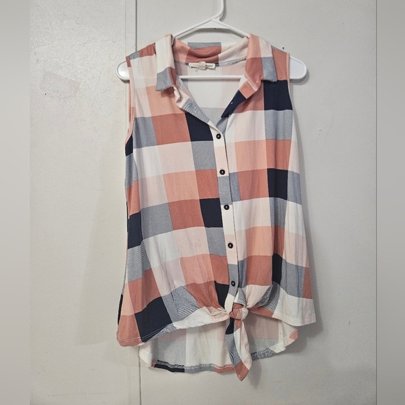 Above And Beyond Plaid Tie Front Tank Top! - Picture 1 of 5